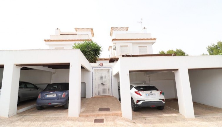 Resale - Chalet - Orihuela Costa - Montezenia