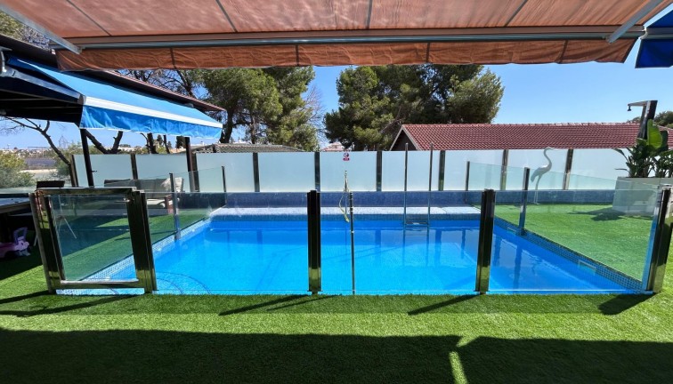 Resale - Chalet - Orihuela Costa - Montezenia