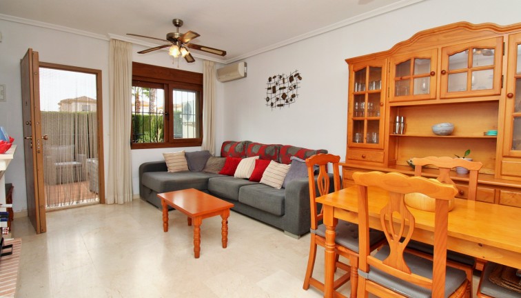 Reventa - Casa adosada - Villamartín