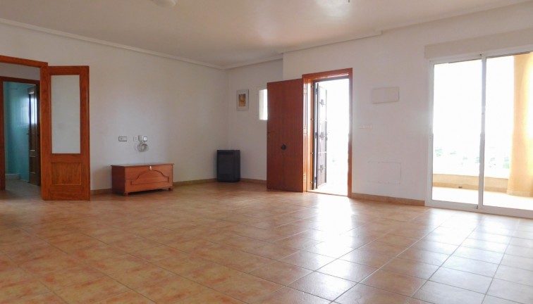 Jälleenmyynti - Erillistalo - San Miguel de Salinas