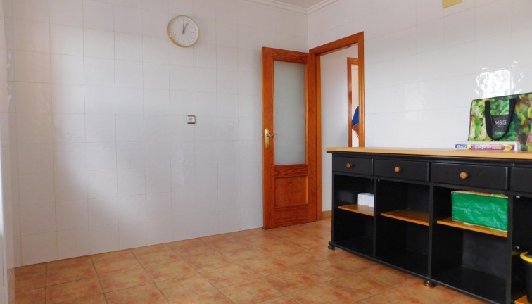 Jälleenmyynti - Erillistalo - San Miguel de Salinas