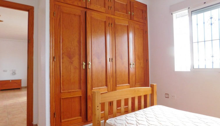 Jälleenmyynti - Erillistalo - San Miguel de Salinas