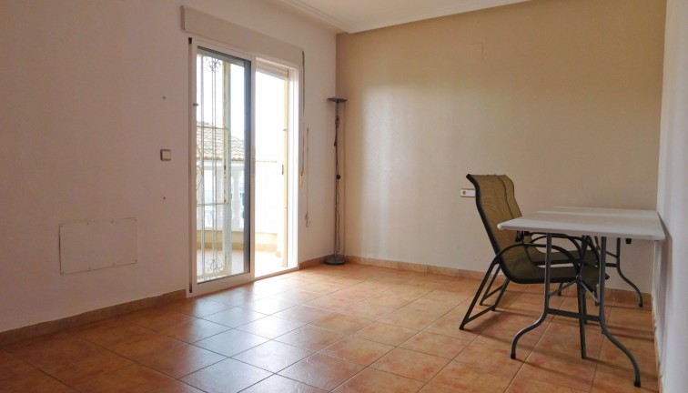 Jälleenmyynti - Erillistalo - San Miguel de Salinas