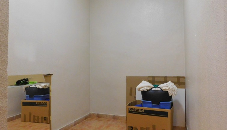 Jälleenmyynti - Erillistalo - San Miguel de Salinas