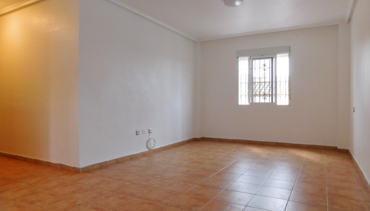 Jälleenmyynti - Erillistalo - San Miguel de Salinas