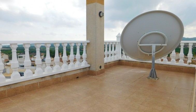 Jälleenmyynti - Erillistalo - San Miguel de Salinas