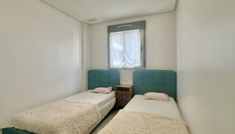 Återförsäljning - Lägenhet - Orihuela Costa - Villamartín