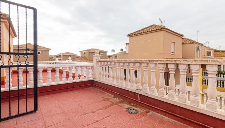 Reventa - Casa adosada - Torrevieja - Los Altos