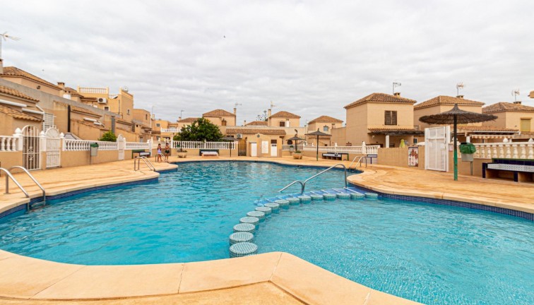 Reventa - Casa adosada - Torrevieja - Los Altos