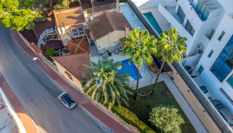 Reventa - Chalet - Torrevieja - Los Balcones