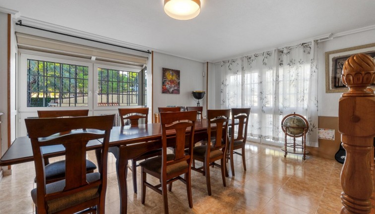 Reventa - Chalet - Torrevieja - Los Balcones