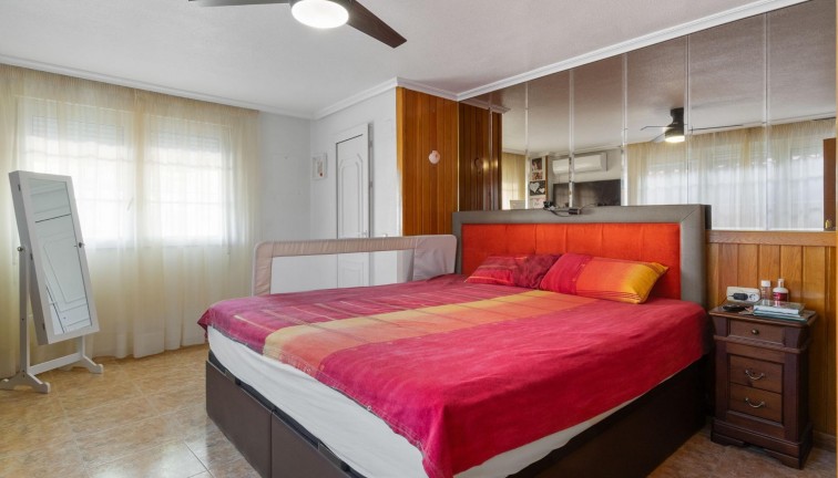 Reventa - Chalet - Torrevieja - Los Balcones