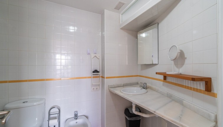 Resale - Apartment - Orihuela Costa - Playa Flamenca