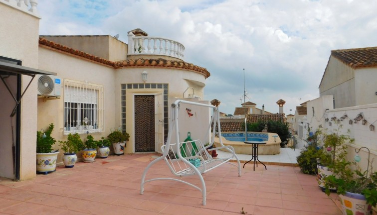 Resale - Chalet - San Miguel de Salinas