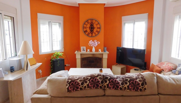 Resale - Chalet - Bigastro