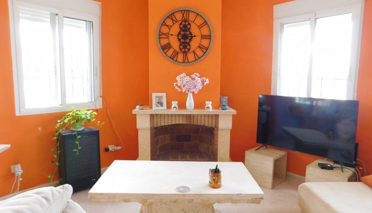 Resale - Chalet - Bigastro