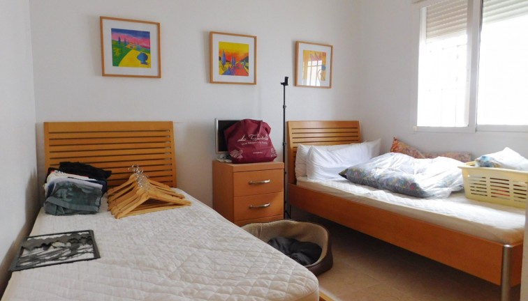 Resale - Chalet - Bigastro