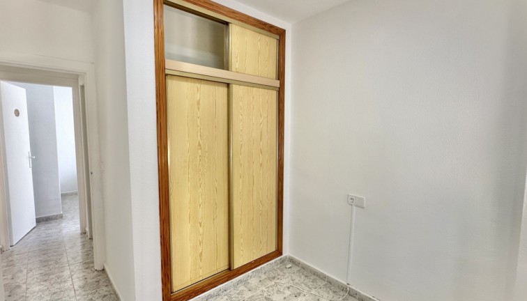 Resale - Apartment - Orihuela Costa - Playa Flamenca