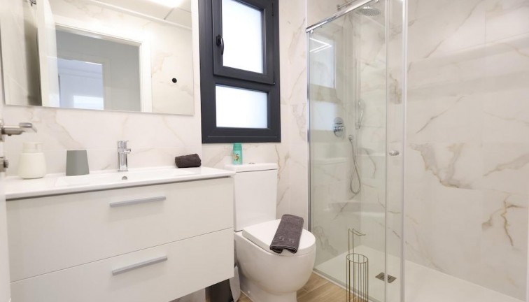 Resale - Apartment - Orihuela Costa - Villamartín