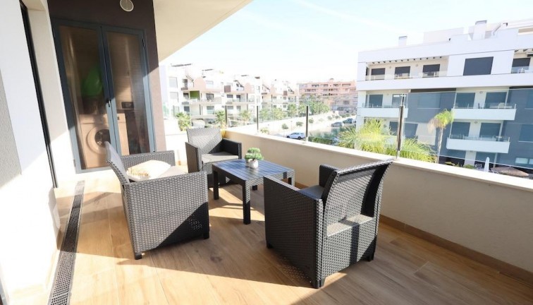 Resale - Apartment - Orihuela Costa - Villamartín
