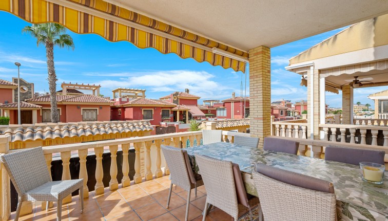 Jälleenmyynti - Erillistalo - Algorfa