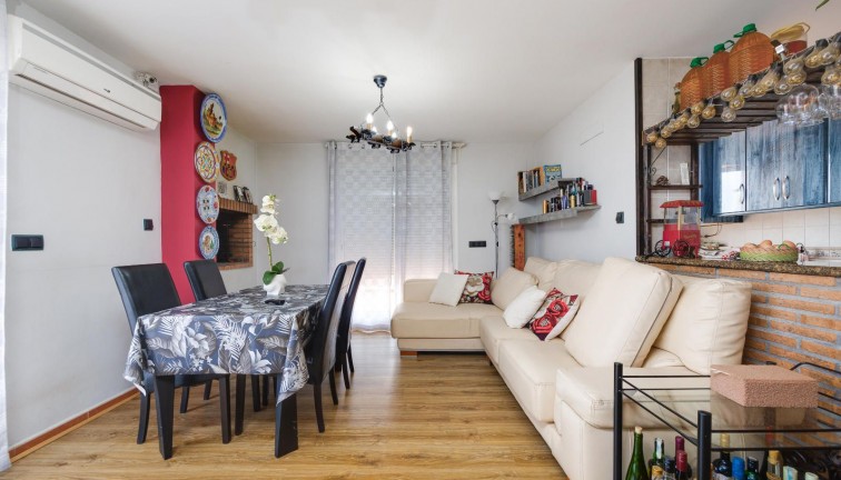 Reventa - Apartamento - Apartamento en el último piso - Pilar de la Horadada