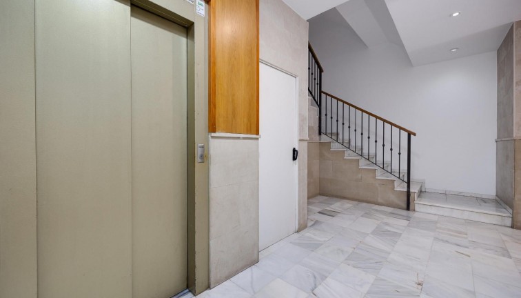 Reventa - Apartamento - Apartamento en el último piso - Pilar de la Horadada