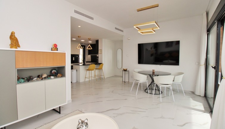 Resale - Apartment - San Miguel de Salinas