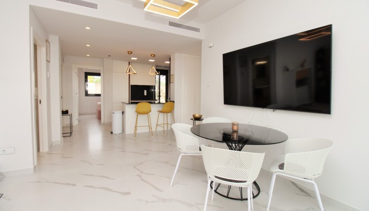 Resale - Apartment - San Miguel de Salinas