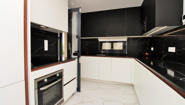 Resale - Apartment - San Miguel de Salinas