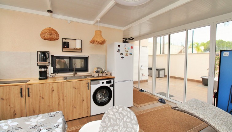 Resale - Apartment - San Miguel de Salinas