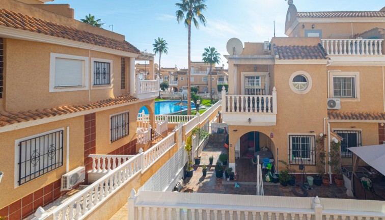 Reventa - Casa adosada - Orihuela Costa - Cabo Roig