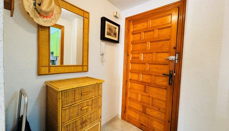 Jälleenmyynti - Asunto - La Mata - LA MATA