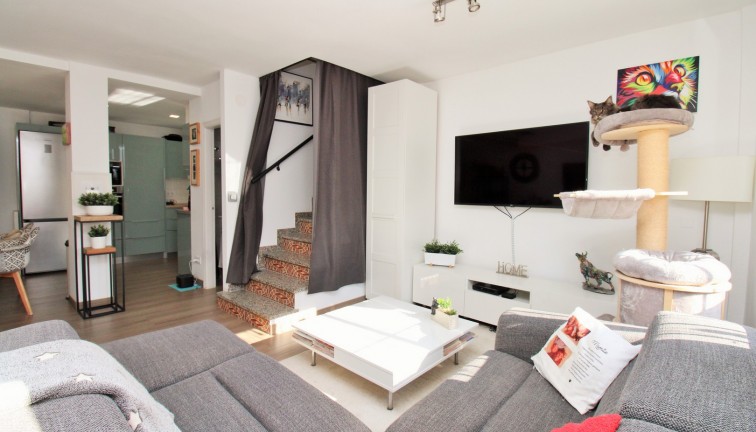 Reventa - Casa adosada - Villamartín