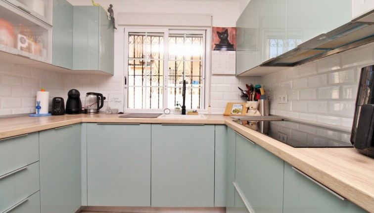 Reventa - Casa adosada - Villamartín