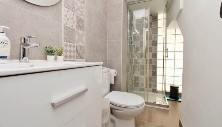 Reventa - Casa adosada - Villamartín