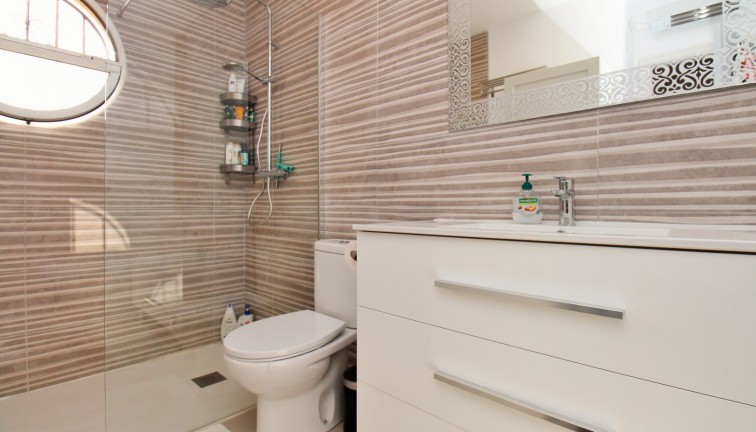 Reventa - Casa adosada - Villamartín