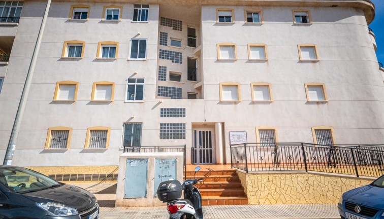 Reventa - Apartamento / piso - Orihuela Costa - Punta Prima