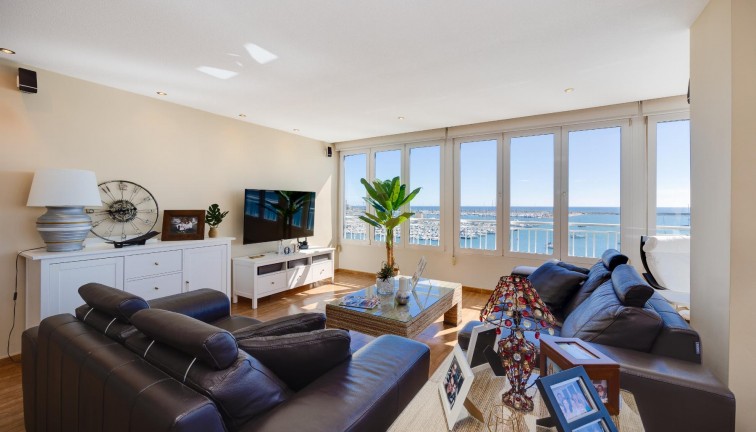 Jälleenmyynti - Asunto - Torrevieja - Acequion