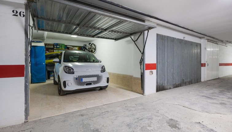 Jälleenmyynti - Asunto - Torrevieja - Acequion