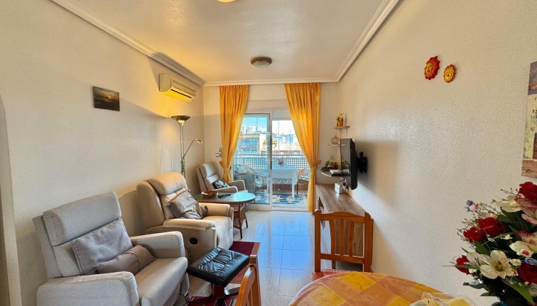 Resale - Apartment - Almoradí