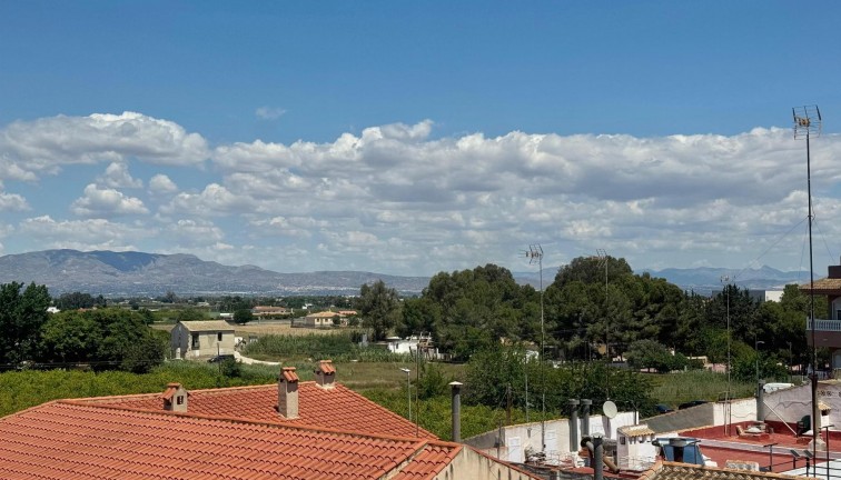 Resale - Apartment - Almoradí