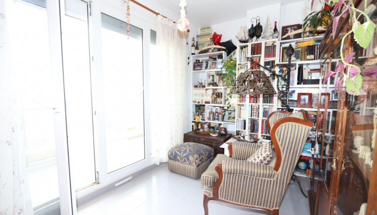 Reventa - Apartamento / piso - Torrevieja - Playa Flamenca