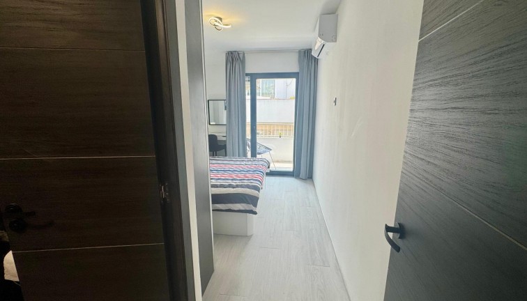 Reventa - Apartamento / piso - Torrevieja