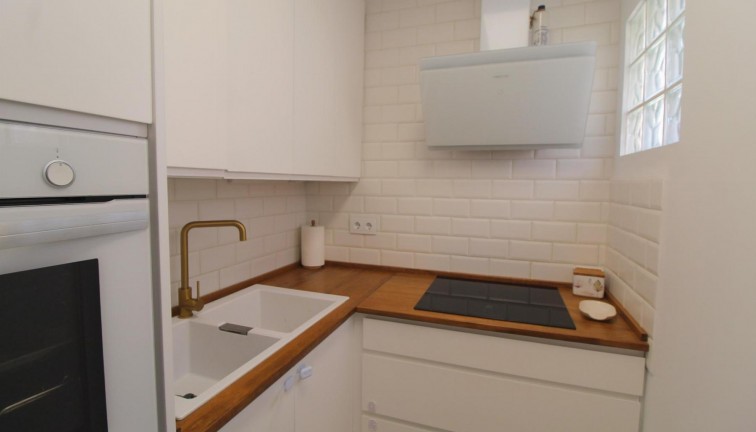 Reventa - Apartamento / piso - Torrevieja - La veleta