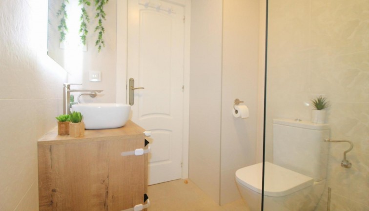 Reventa - Apartamento / piso - Torrevieja - La veleta