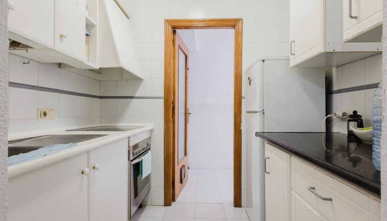 Återförsäljning - Lägenhet - Torrevieja - Acequion