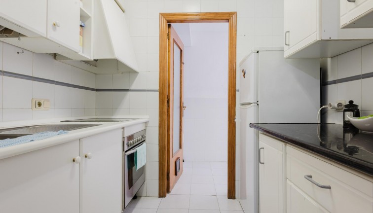 Återförsäljning - Lägenhet - Torrevieja - Acequion