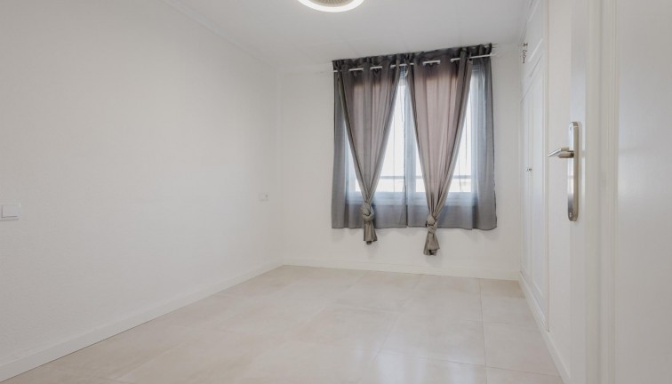Reventa - Apartamento / piso - Torrevieja - Acequion