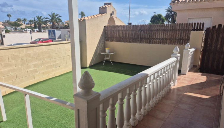 Reventa - Chalet - Orihuela Costa - La Zenia